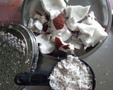 ओल्या नारळाची खोबरा वडी (olya naralachi khobra wadi recipe in marathi) रेसिपी स्टेप 1 फोटो 