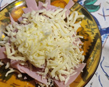 Foto del paso 1 de la receta: Tortilla abierta de jamón york, membrillo y queso