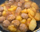 Foto del paso 10 de la receta: Guisado albóndigas con patatas