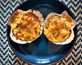 Foto del paso 10 de la receta: Vieira con merluza, gambas y bechamel gratinada de verduras