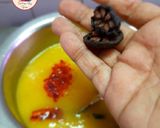 A picture of step 4 of Fajeto (Gujarati Mango Kadhi).