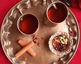 A picture of step 4 of Kashmiri Kahwa.