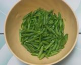 Foto langkah ke 1 dari resep Tumis Tauge Brokoli Buncis.