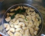 Foto langkah ke 2 dari resep Kolak Pisang Kurma.
