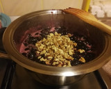 Foto del paso 4 de la receta: Mermelada de ciruelas con nueces