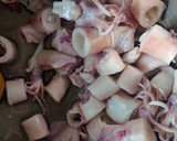 Foto langkah ke 1 dari resep Cumi asin saos padang simpel.