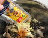 Hình bước làm 2 của món Cà ri ốc giác