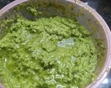 Foto del paso 2 de la receta: Pesto de albahaca