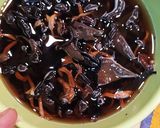 Foto del paso 1 de la receta: Albóndigas de carne y calamar con setas en salsa de boletus