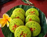 Foto langkah ke 7 dari resep Pukis Sawi Hijau.