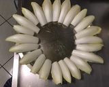 Une image de l'étape 6 de Salade d'endives au carottes, concombre et fleurs de thym.