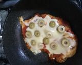 Foto del paso 2 de la receta: Pechuga de pollo estilo pizza 🍕