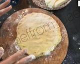 A picture of step 8 of Cheese Potato Triangles.