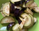 Foto langkah ke 1 dari resep Tumis Terong Sambal Pake Teri.