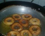 A picture of step 3 of Donuts.
