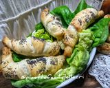 Foto del passaggio 5 della ricetta Cornetti express dolci e salati