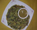 A picture of step 5 of Besan-Methi Chilla.