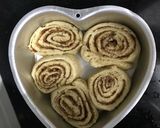 A picture of step 14 of Cinnamon Rolls.
