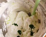 Foto del paso 5 de la receta: Decoración en Chantilly para tortas temáticas con toppers