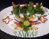A picture of step 4 of Spinach Roll Salad.