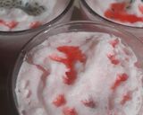 A picture of step 4 of Strawberry drink #cookpadapp #drink_compition.