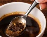 Foto del passaggio 2 della ricetta Chicchi di caffè al cioccolato