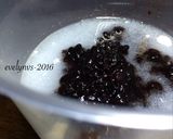 Foto langkah ke 2 dari resep Bubur ketan hitam.