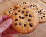 Foto del paso 5 de la receta: Cookies rellenas de toffee de plátano y pepitas de chocolate (sin gluten)
