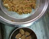 A picture of step 4 of Kofta pulav.