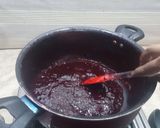 A picture of step 7 of HOMEMADE YUMMY STRAWBERRY JAM WITH ONLY 3 INGREDIENTS!.
