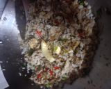 Foto langkah ke 4 dari resep Nasi Goreng.
