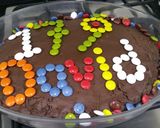 A picture of step 17 of Chocolate birthday cake.
