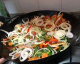 Foto del paso 2 de la receta: Pollo al disco