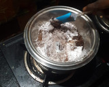 ஹோம்மேட் சாக்லேட் (Homemade chocolate recipe in tamil) ரெசிபி ஸ்டேப் 2 புகைப்படம்