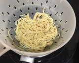 Foto del paso 1 de la receta: Fideos chinos con brócolis y tomates deshidratados