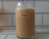 Foto langkah ke 7 dari resep Roasted Caramel Milk Tea.