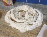 Foto del paso 1 de la receta: Fugaceta y pizzetas a mi estilo, con harina integral y un toque de crema de leche