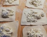 Túrós batyu leveles tésztából recept fázis 1 fotója