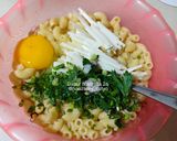 Foto langkah ke 2 dari resep Telur Dadar Makaroni Keju.