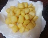 Foto del paso 2 de la receta: Huevos rotos con chistorra