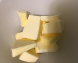 Une image de l'étape 2 de Gâteau fondant multi fruits (coings, pomme, bananes).