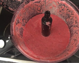 Foto del paso 4 de la receta: Crema fría de tomate, remolacha y calabacín