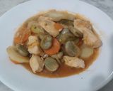 Foto del paso 8 de la receta: Pollo a la portuguesa con habas