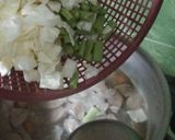 Foto langkah ke 3 dari resep Sayur Sop Bakso.