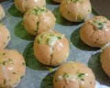 Foto langkah ke 9 dari resep Korean Garlic Cheese Bread.