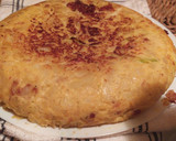 Foto del paso 5 de la receta: Tortilla de patata y calabacín