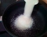 सूजी तिल की बर्फी (Sooji til Ki Burfi recipe in Hindi) रेसिपी चरण 3 फोटो