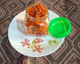 A picture of step 3 of Lasooni carrot.