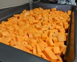 A picture of step 1 of Sweet Potato Curry.