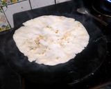 चावल के आटे की रोटी (chawal ke atte ki roti recipe in Hindi) रेसिपी चरण 1 फोटो
